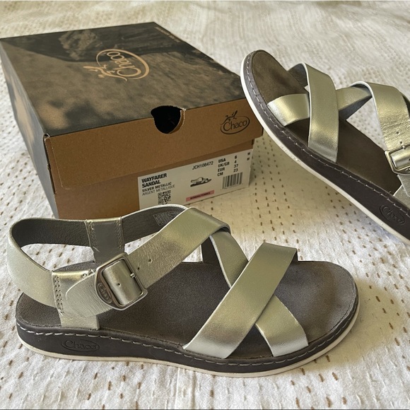 silver chacos